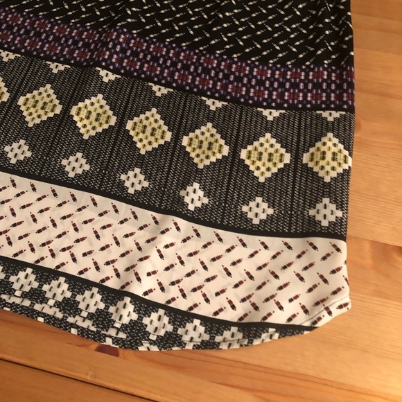 Collective Concepts Aztec Patterned shirt - Picture 4 of 6